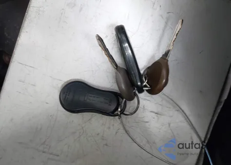 2004 Chrysler Sebring Lxi из США, поврежденный, VIN 1C3EL55R24N218665